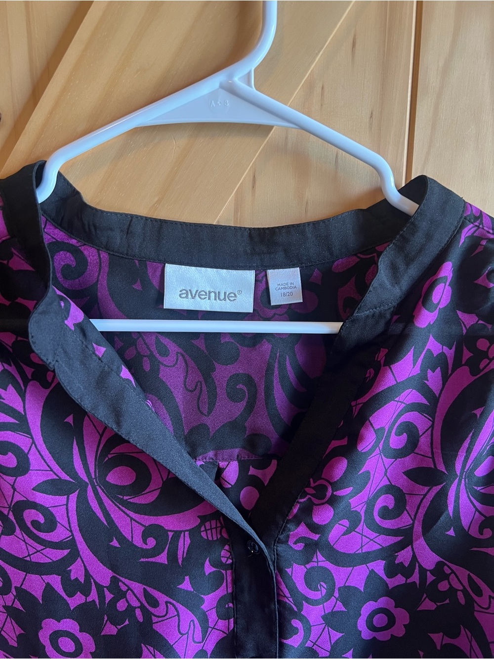 Avenue Purple and Black Floral Scroll Long Sleeve Ombré Blouse Size 18/20 Plus - Picture 3 of 6
